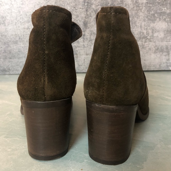 Steve Madden Poised brown ankle booties size 8.5 - Picture 2 of 8